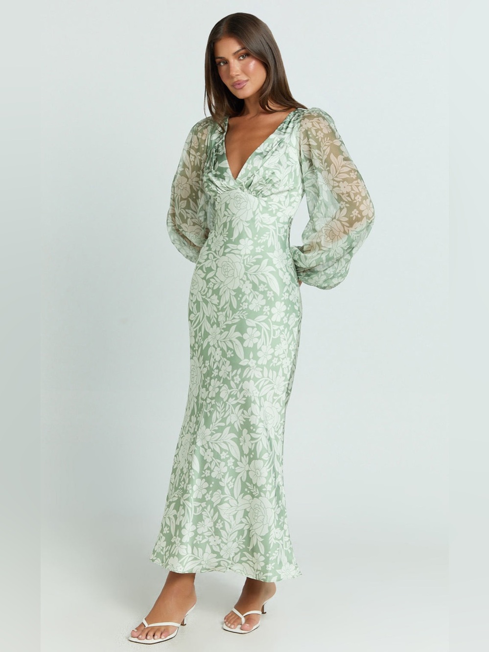 SHOWPO Freollyn Deep V Neck Floral Sheer Sleeve Maxi Dress in Sage Size 10 NWT - Picture 3 of 14